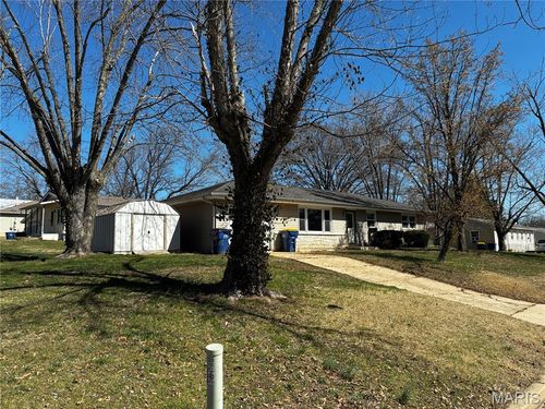 725 W Main St, Union, MO, 63084-1015 | Card Image