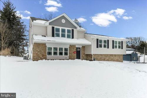 3340 Jeffrey Dr, DRESHER, PA, 19025-1702 | Card Image