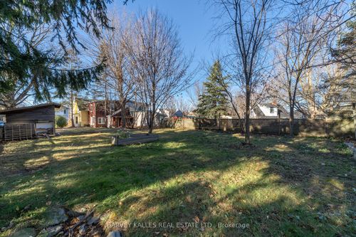 11 Ferguson St, Picton, ON, K0K2T0 | Card Image