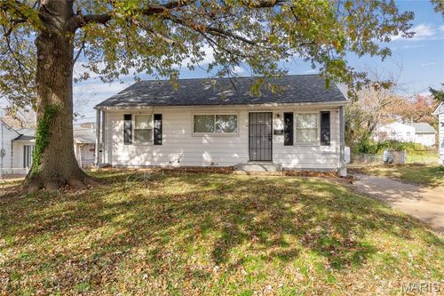 257 Cameron Rd, Saint Louis, MO, 63137-4212 | Card Image