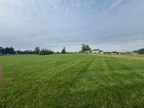 1069 E Sleepy Hollow Dr, Greensburg, IN, 47240-5521 | Card Image