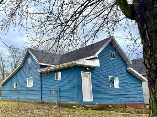 822 N Wolfe St, Muncie, IN, 47303-5029 | Card Image