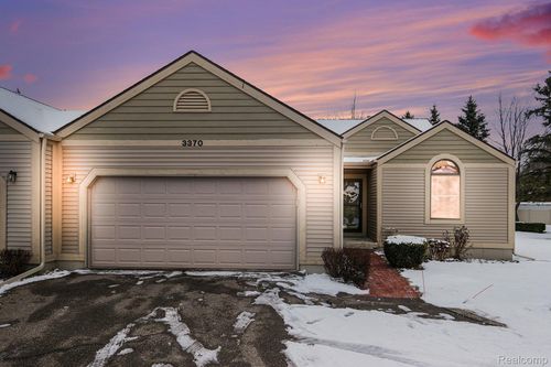 3370 Cherry Blossom Ct, Davison, MI, 48423-1183 | Card Image