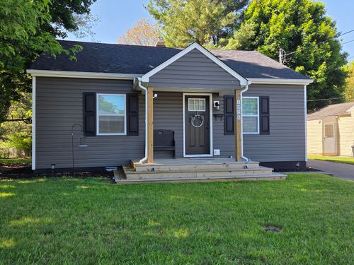 1028 Carson St, Radford, VA, 24141 | Card Image