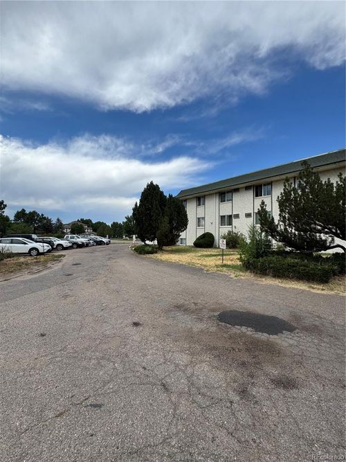 apt-208-8822 E Florida Ave, Denver, CO, 80247-2820 | Card Image