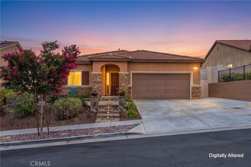 240 Country Club Dr, Calimesa, CA, 92320-1164 | Card Image
