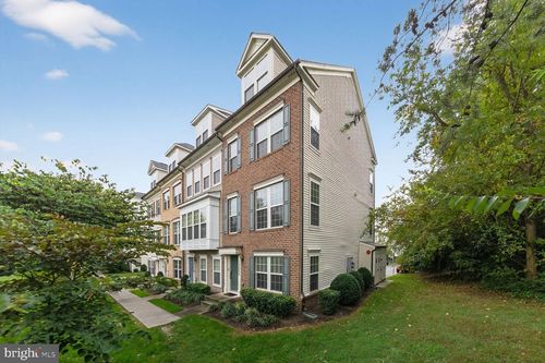 204-13252 Shawnee Ln, CLARKSBURG, MD, 20871-9500 | Card Image