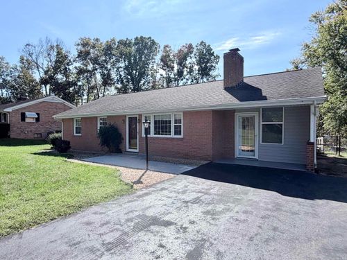 603 Dooms Crossing Rd, WAYNESBORO, VA, 22980-8950 | Card Image