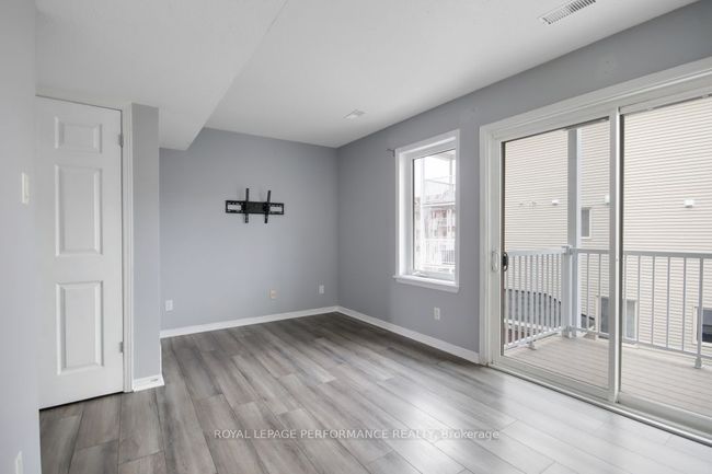 700 Reardon Pvt, Condo with 2 bedrooms, 2 bathrooms and 1 parking in Ottawa ON | Image 5