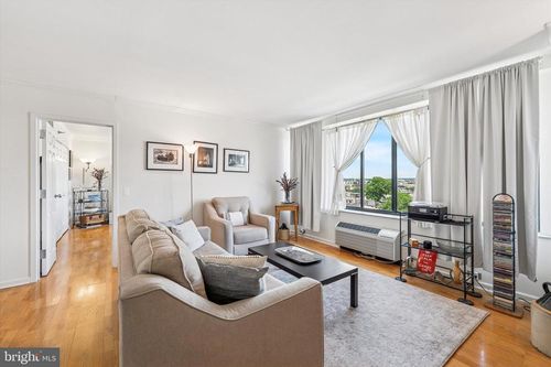 apt-1205-2001 Hamilton St, PHILADELPHIA, PA, 19130-4205 | Card Image