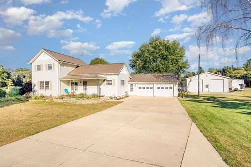 610 Union St, Saint Louis, MI, 48880-9408 | Card Image