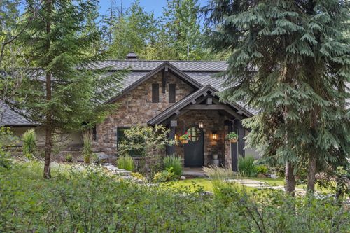 1 Ridge Crest Ct, Whitefish, MT, 59937-3396 | Card Image