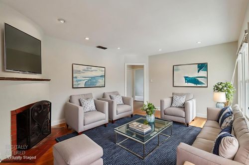 5535 8th Avenue, Sacramento, CA, 95820 | Card Image