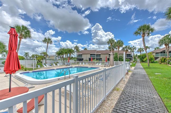 Community pool | Image 22