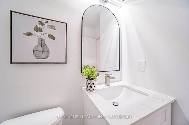 23 Rizal Ave, House attached with 4 bedrooms, 3 bathrooms and 2 parking in Markham ON | Image 10