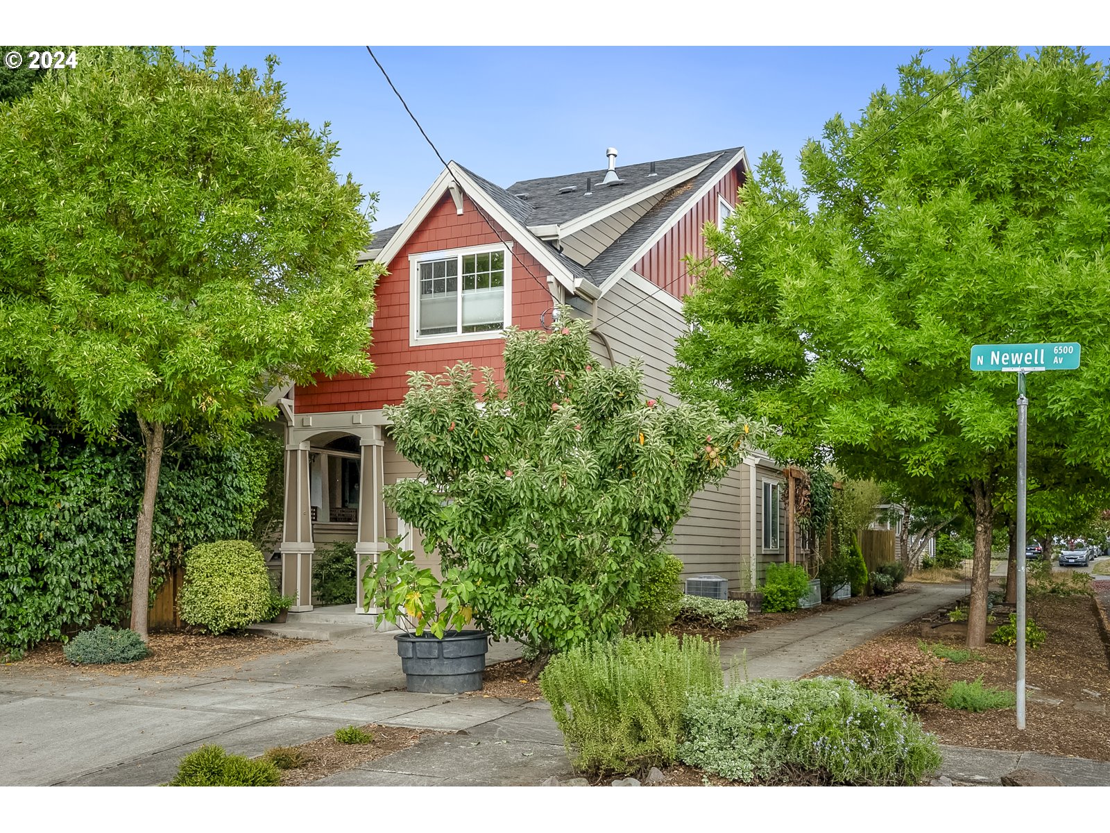 Newell Ave, Portland, OR 97203