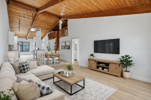 10121-10121 Acorn Ln, Pembroke Pines, FL, 33026-2447 | Card Image