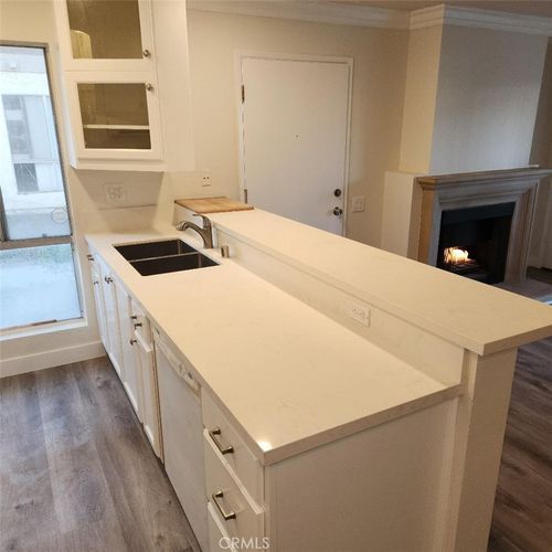 unit-b-2811 S Fairview St, Santa Ana, CA, 92704-5918 | Card Image