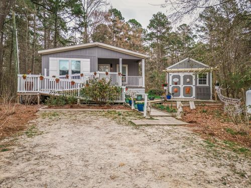 9461 Begonia Rd, Ore City, TX, 75683-3601 | Card Image