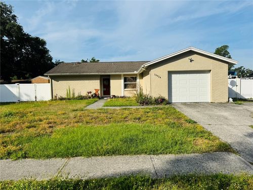 13924 Pathfinder Dr, TAMPA, FL, 33625-6452 | Card Image