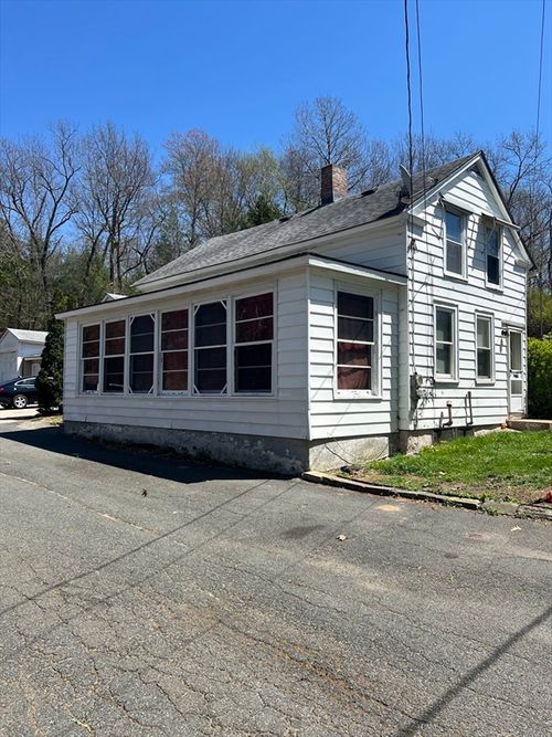 69 Ross Ave, Ware, MA, 01082-1536 | Card Image