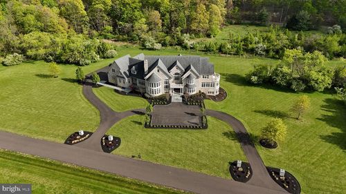 10 Stonebridge Crossing Rd, Newtown, PA, 18940-2738 | Card Image