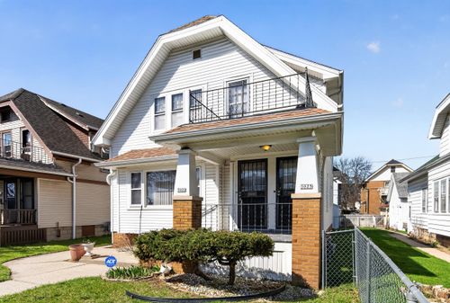 3023 N 52nd St, Milwaukee, WI, 53210 | Card Image