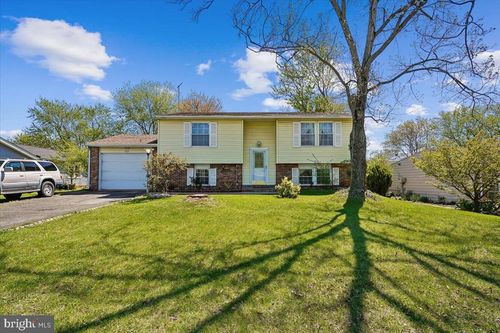 712 N Sterling Blvd, STERLING, VA, 20164-2931 | Card Image