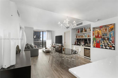 unit-3310-801 S Miami Ave, Miami, FL, 33130-4536 | Card Image