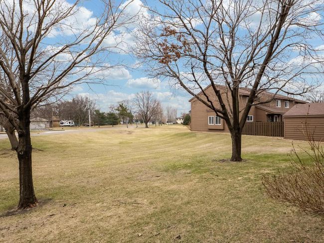 Large green space | Image 6