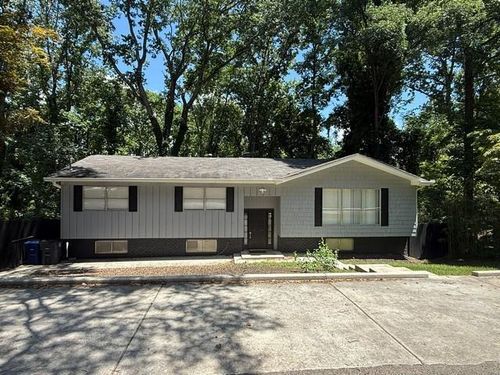 2276 Skyline Dr, Gainesville, GA, 30501-1352 | Card Image