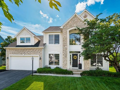 7454 Scioto Pkwy, Powell, OH, 43065-7492 | Card Image