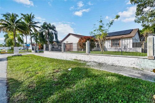 13731 Sw 284th St, Homestead, FL, 33033-5712 | Card Image