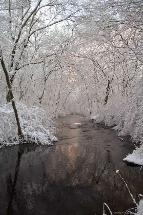 414 Canterbury Rd, Brooklyn, CT, 06234-2417 | Card Image