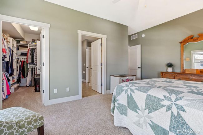 25-web-or-mls-A7400683 | Image 24