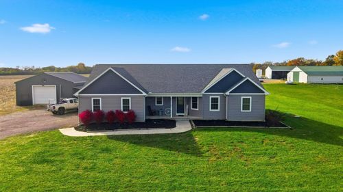 15953 State Route 104, Ashville, OH, 43103-9412 | Card Image