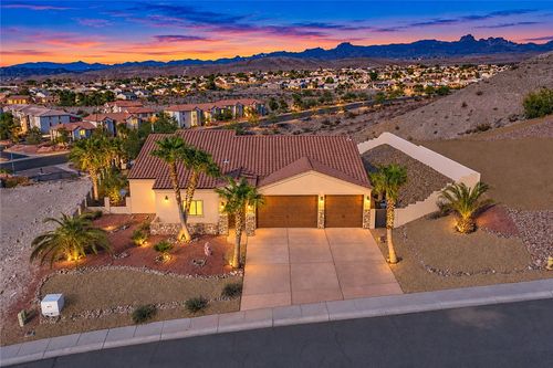 2873 Tuscany Way, Bullhead City, AZ, 86429-5994 | Card Image