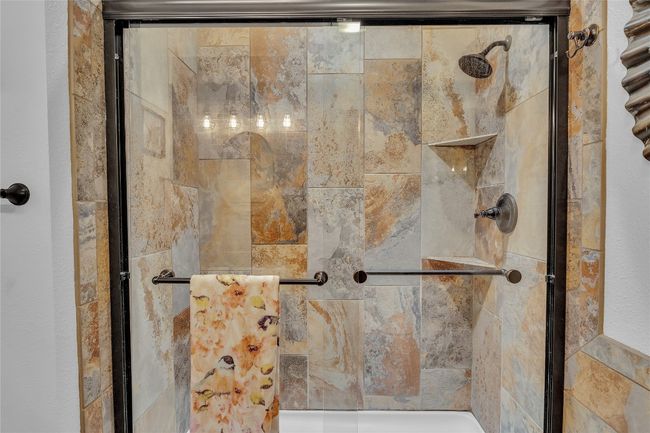 9831 Briar Ridge Dr, House other with 3 bedrooms, 2 bathrooms and 4 parking in Austin TX | Image 25