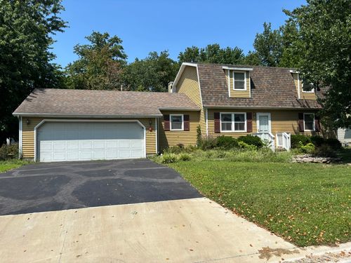 217 Woodland Dr, Salem, IL, 62881-2536 | Card Image