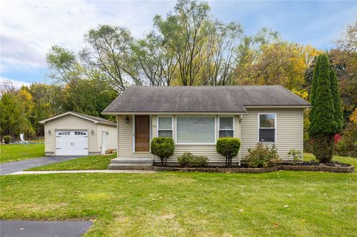 61 Stony Point Rd, Rochester, NY, 14624-1906 | Card Image