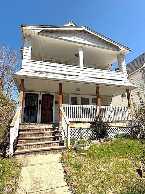 11109 Greenview Ave, Cleveland, OH, 44108-3061 | Card Image