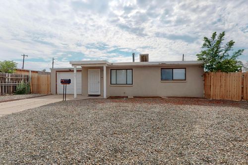 407 Dallas St Ne, Albuquerque, NM, 87108-2203 | Card Image