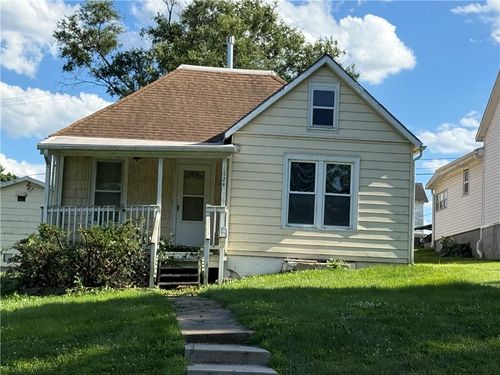 1524 Kansas Ave, Atchison, KS, 66002-2229 | Card Image