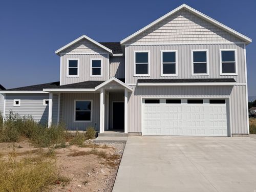 222 N 400 W, Preston, ID, 83263-1074 | Card Image