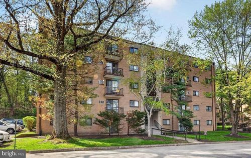 f35-400 Glendale Rd, HAVERTOWN, PA, 19083-3132 | Card Image