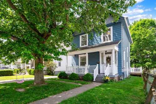 129 N Milton St, Zelienople, PA, 16063-1042 | Card Image