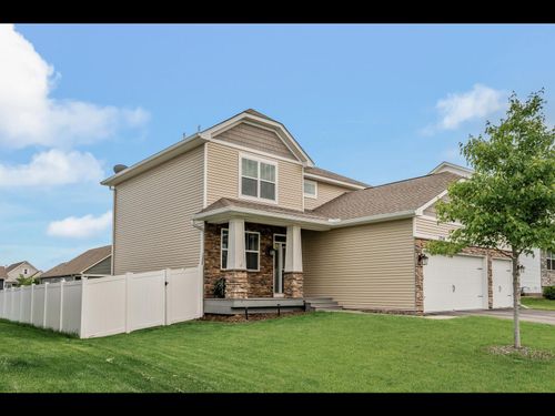 1750 Astoria Dr, Shakopee, MN, 55379-7704 | Card Image