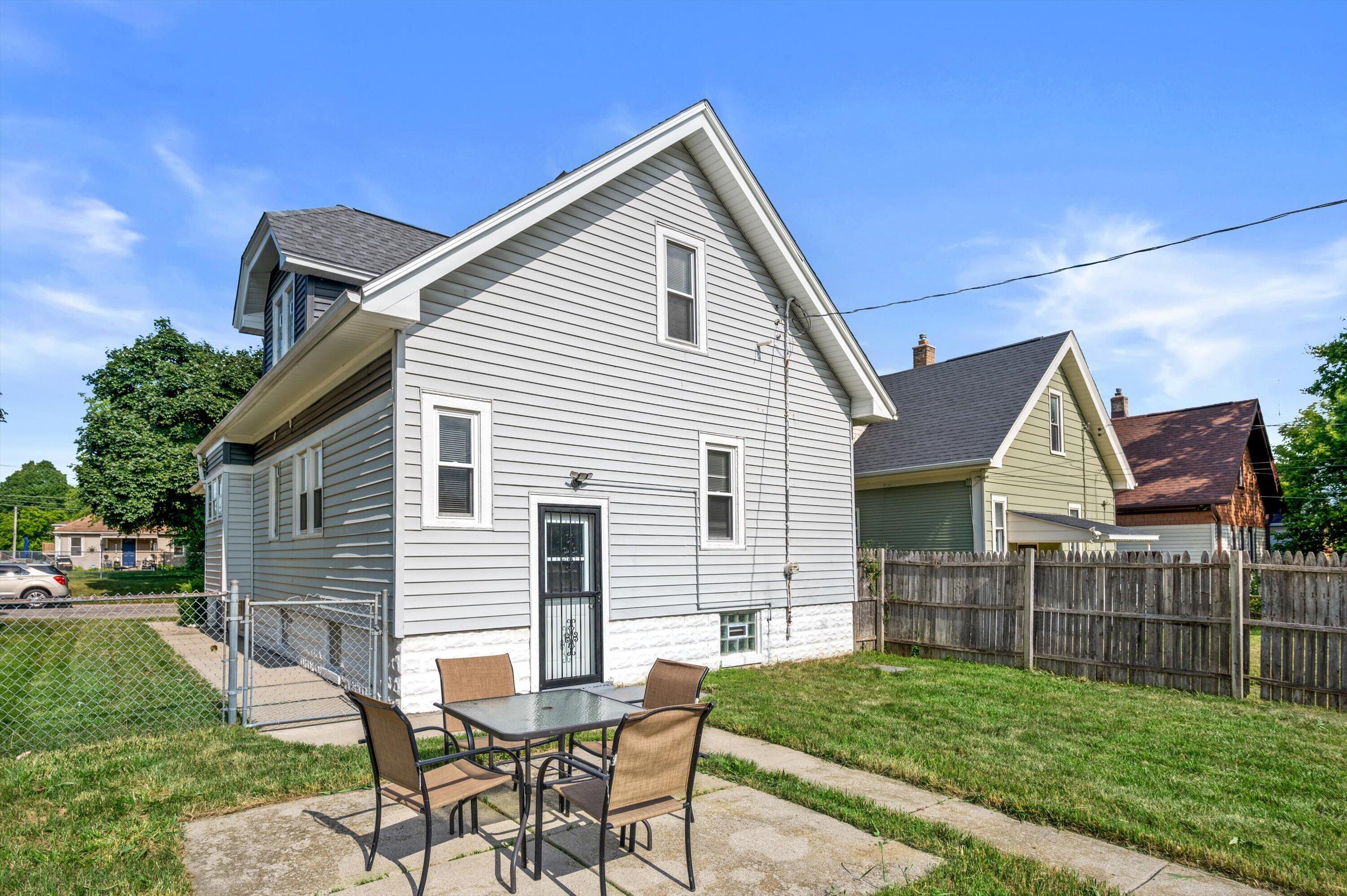 Residential in Milwaukee 5
