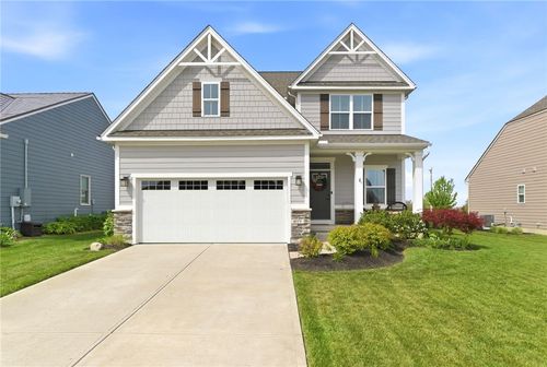 977 Cedar Grove Dr, Tipp City, OH, 45371-7500 | Card Image