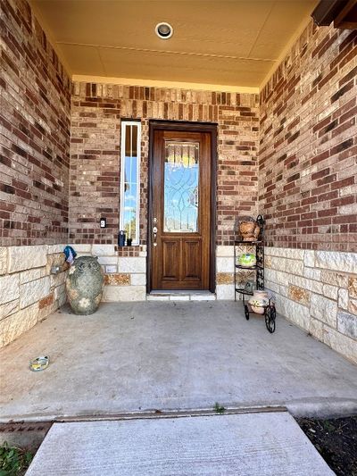 121 Frogfruit Way, House other with 3 bedrooms, 2 bathrooms and 4 parking in San Marcos TX | Image 3